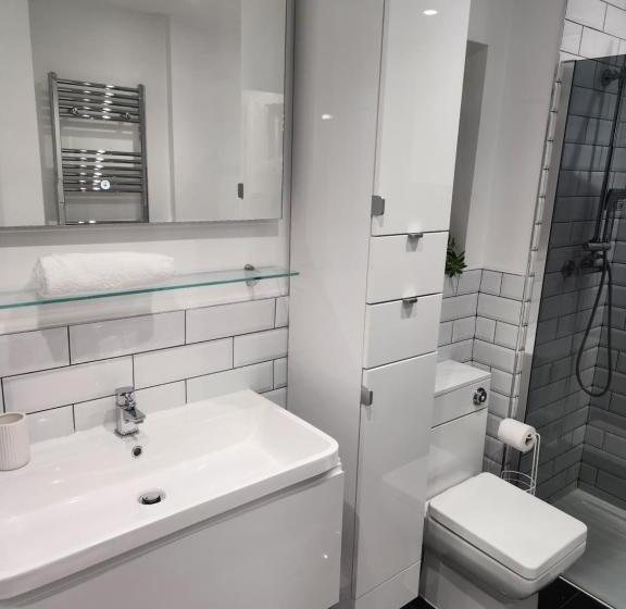 膳宿费 Swanwick House