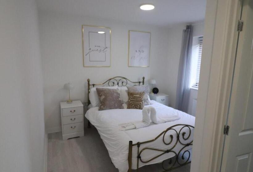 膳宿费 Swanwick House