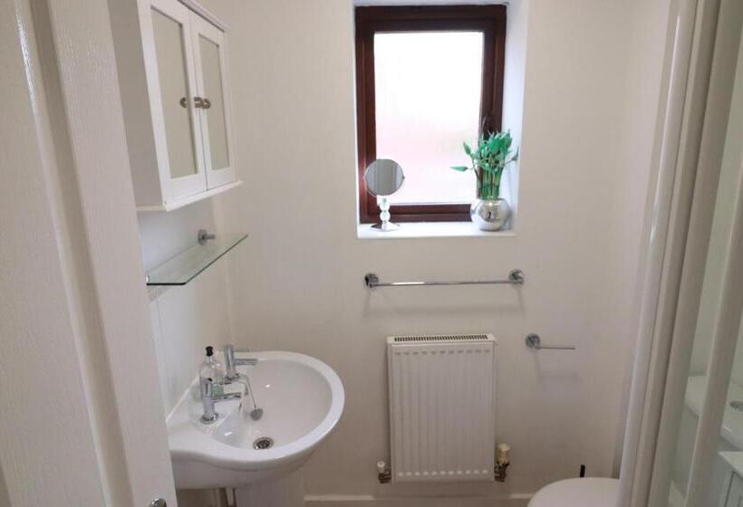 膳宿费 Swanwick House