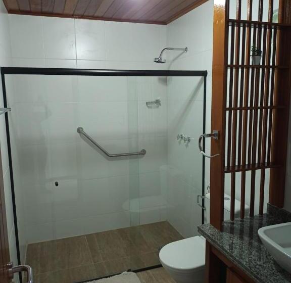 Pousada E Hotel Casa Do Lago