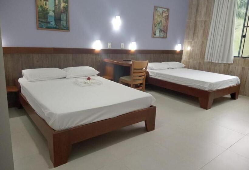 Pousada E Hotel Casa Do Lago