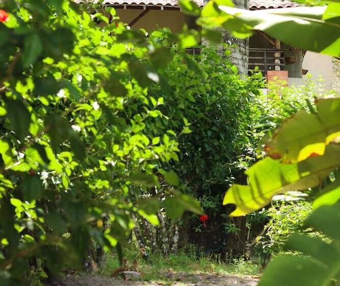 Pousada E Hotel Casa Do Lago