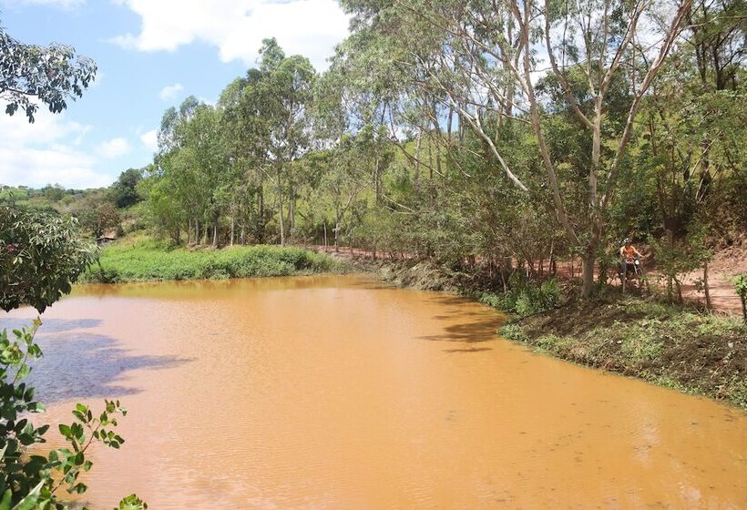 Pousada E Hotel Casa Do Lago
