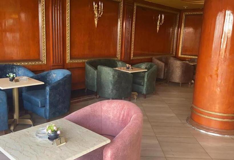 فندق جراند كليوباترا دمنهور