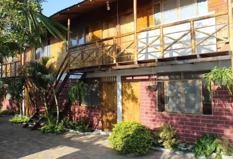 ユースホステル El Refugio Del Sol