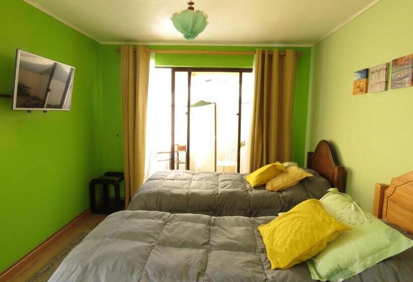 هاستل Hostal Blanca Estela