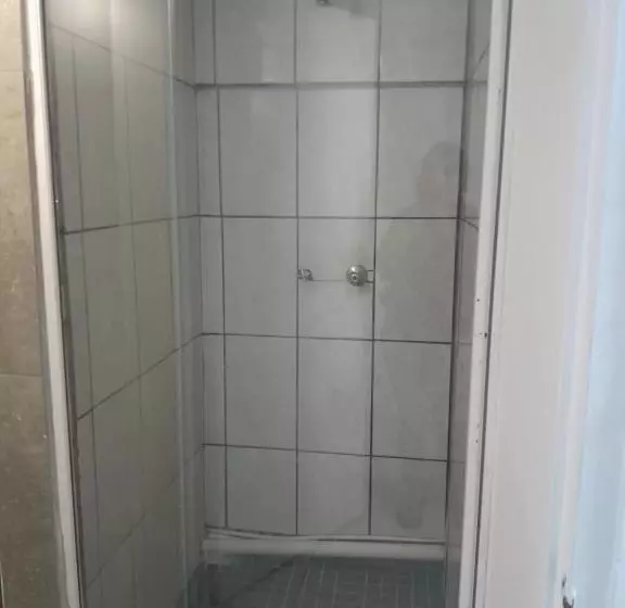 هاستل Pmb Backpackers Lodge