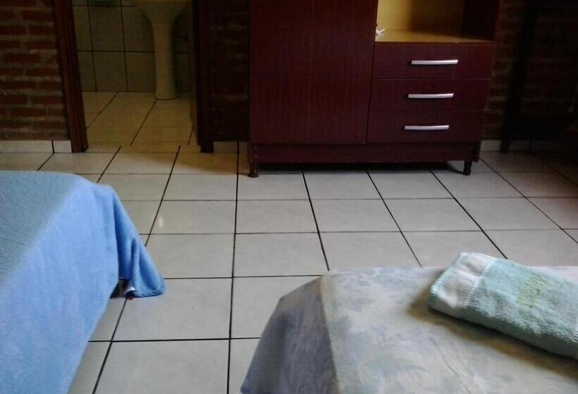 Hospedaria Pousada Sitio Urbano