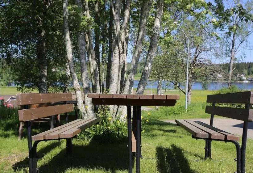 Retkeilymaja Semesterhemmet Sommarro