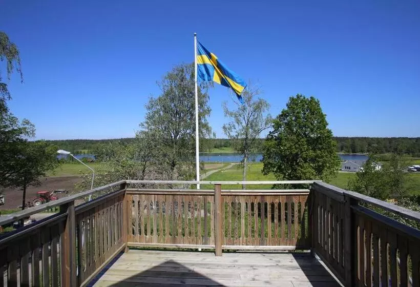 Retkeilymaja Semesterhemmet Sommarro