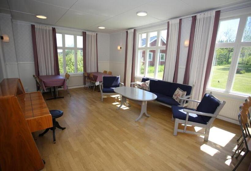 호스텔 Semesterhemmet Sommarro