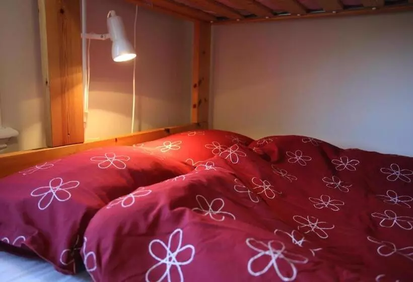 Retkeilymaja Semesterhemmet Sommarro