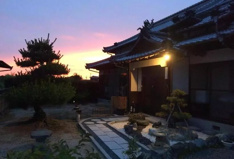 Aamiaismajoitus (B&B) しまなみ海道お宿ぽんぽこ