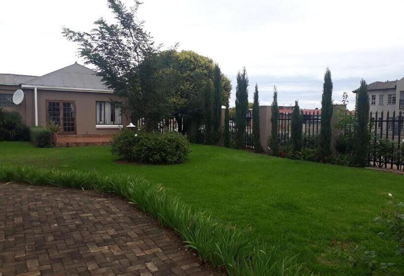 مبيت وإفطار Balfour Lodge