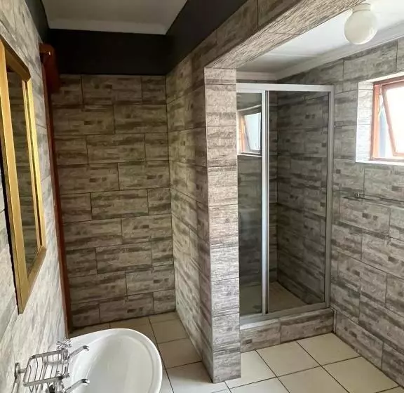 Aamiaismajoitus (B&B) Balfour Lodge