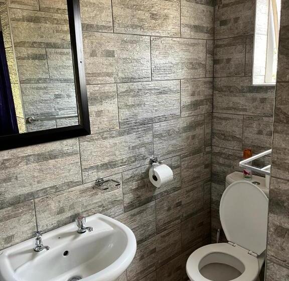 مبيت وإفطار Balfour Lodge