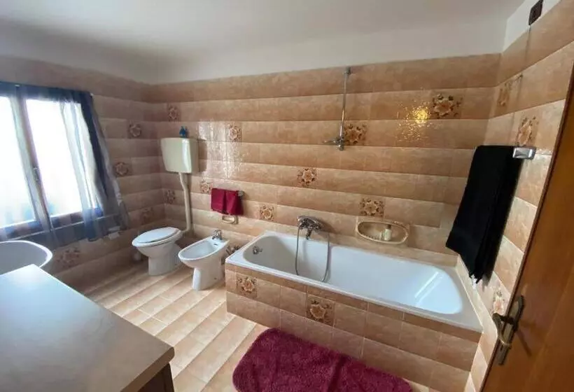 Aamiaismajoitus (B&B) Il Casale Del Miele