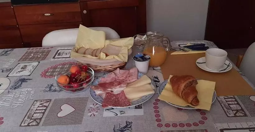 Aamiaismajoitus (B&B) Il Casale Del Miele