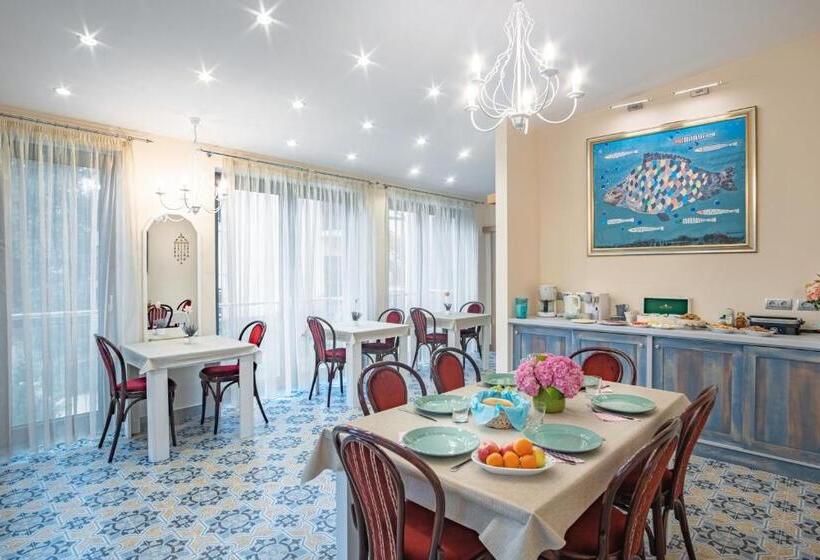 住宿加早餐  Kiss Henézi Guest House