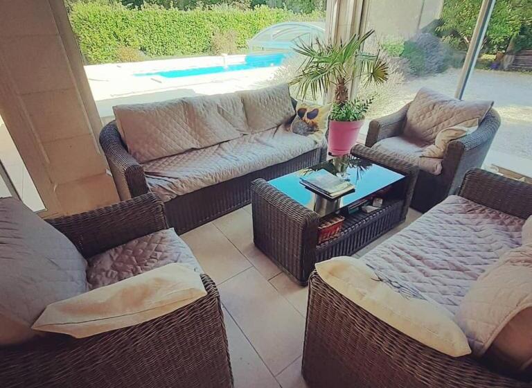 مبيت وإفطار Le Chaubier