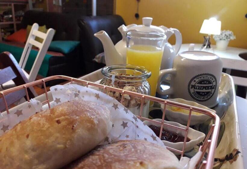 تختخواب و صبحانه Hostel Peru 229 I