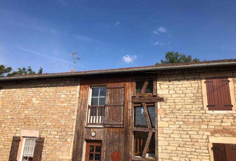 مبيت وإفطار Relais D’arbigny