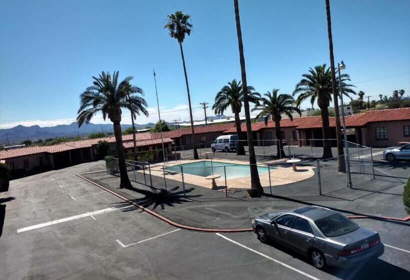 Highland Tower Motel