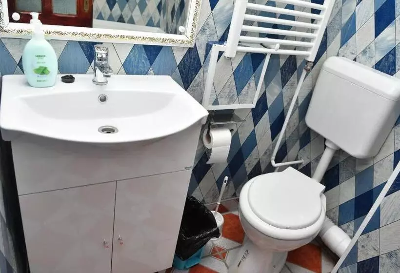 Retkeilymaja Casa Simescu I