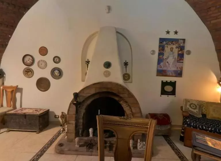 هتل Alexander Lodge