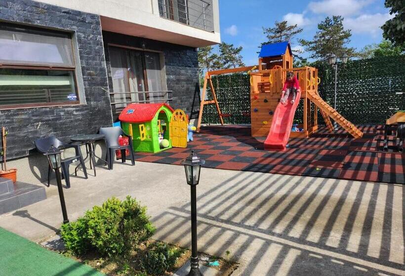 בית מלון כפרי Analeya