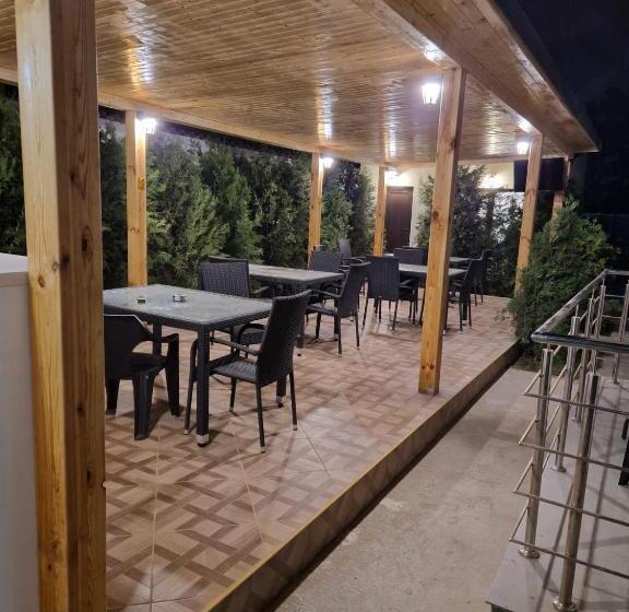 בית מלון כפרי Analeya