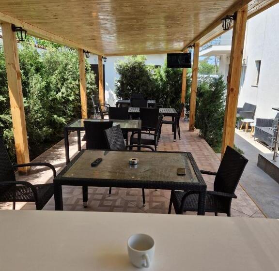 בית מלון כפרי Analeya