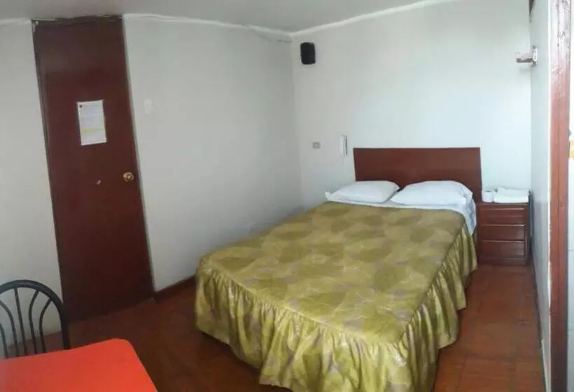 ホテル Es Baños Sauna Gianmar I