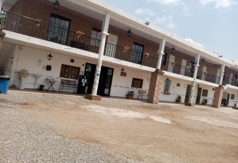 ホテル La Cabaña