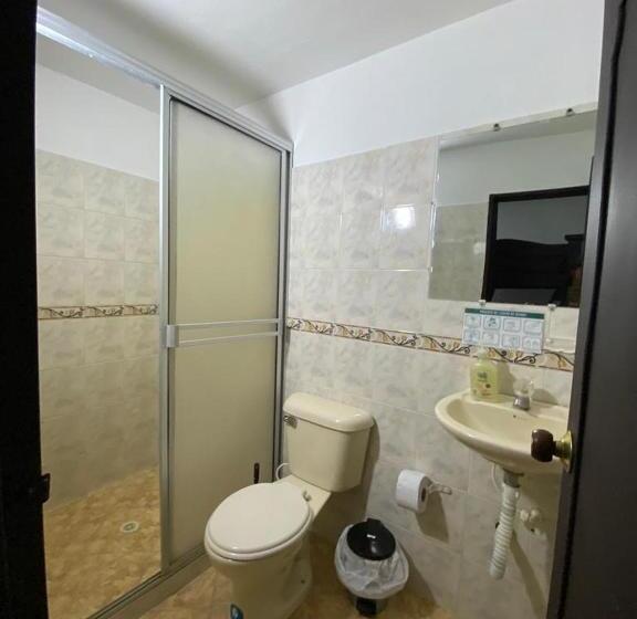 Hotel Portón Del Oriente