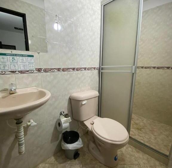 Hotel Portón Del Oriente