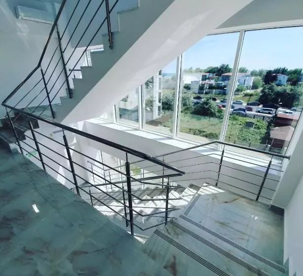 Hotelli Zeth House