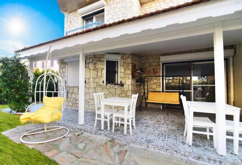 Kekik Alaçatı Otel Mayko