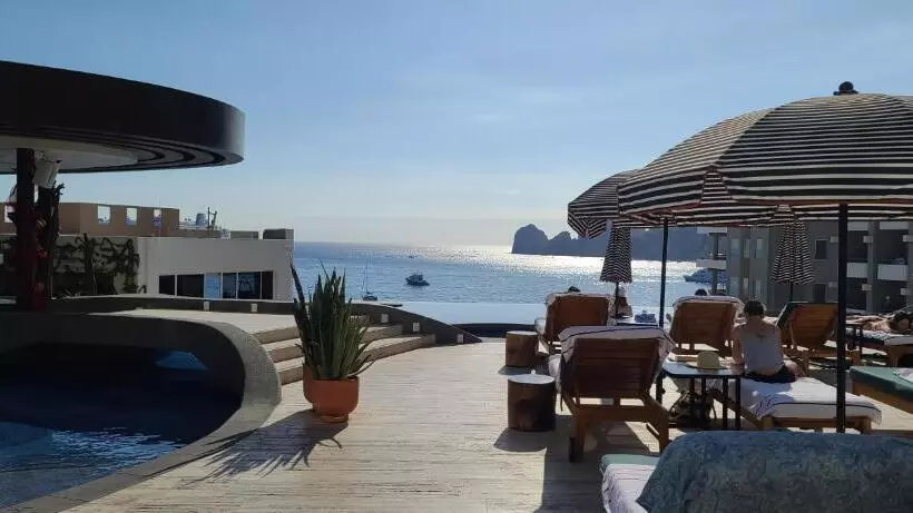 Ocean View Suites At Corazon Resort