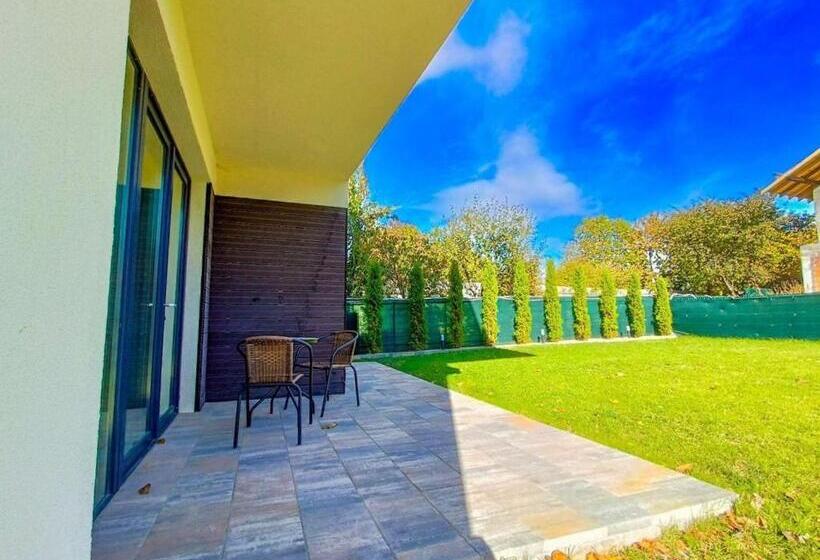 بنسيون Casa Brad