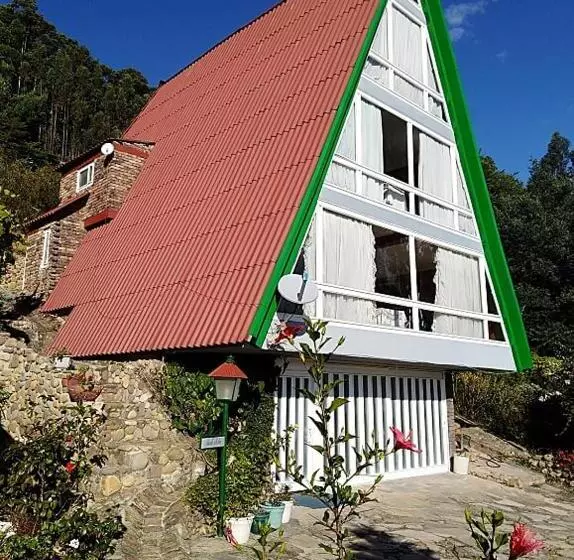 ペンション Chalet Los Pinos