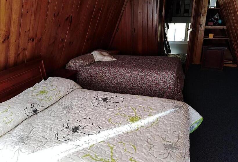 پانسیون Chalet Los Pinos