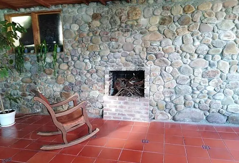 ペンション Chalet Los Pinos
