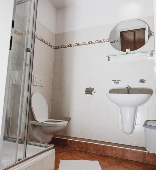 膳宿费 Colatransport