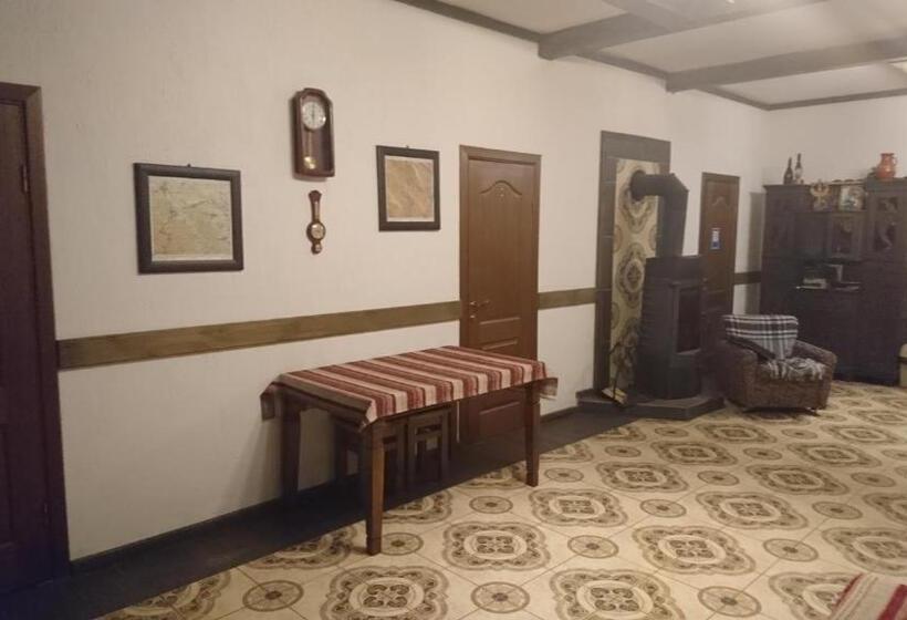 Pensão Maghura Gostinnii Dvir