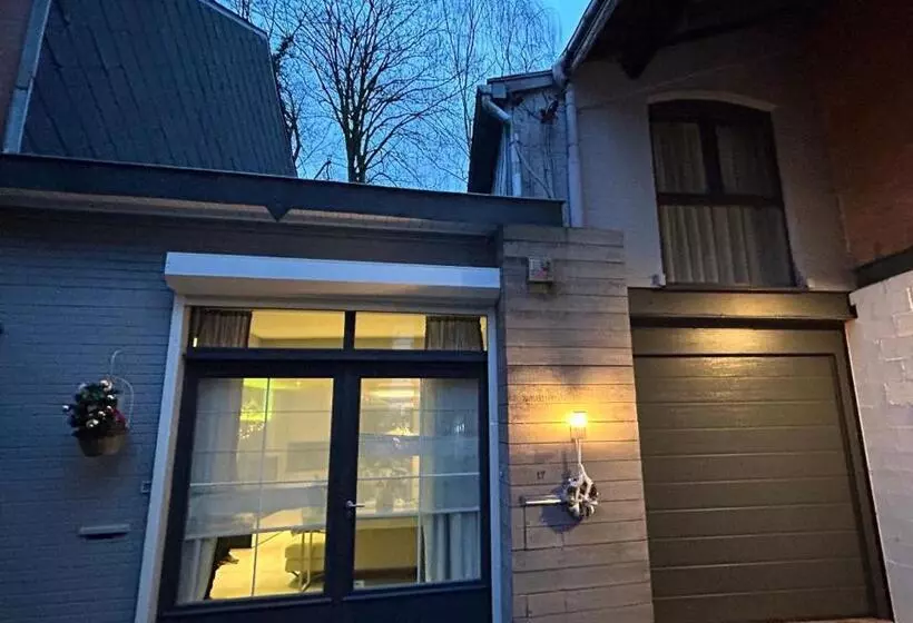 ペンション Maison Leloup