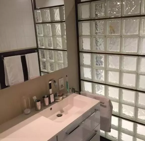 ペンション Maison Leloup