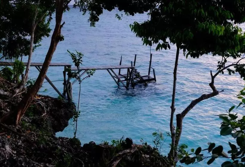 Majatalo Maratua Guesthouse