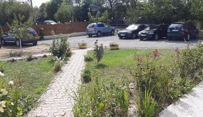 پانسیون Timona Camere De închiriat