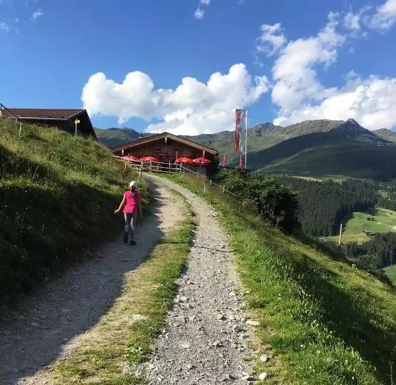 ユースホステル Gast  Und Ferienhof Christler